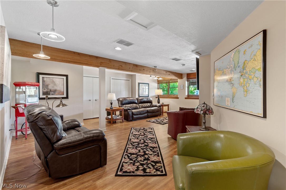 Mariners Pointe Condo - Residential