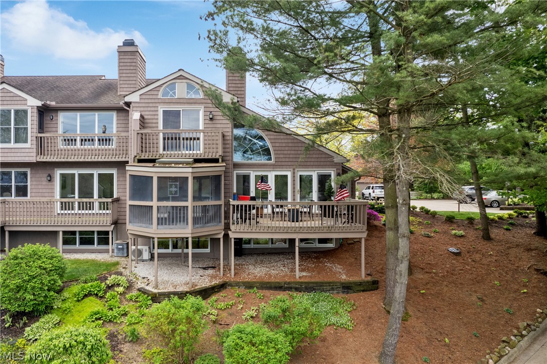 Mariners Pointe Condo - Residential