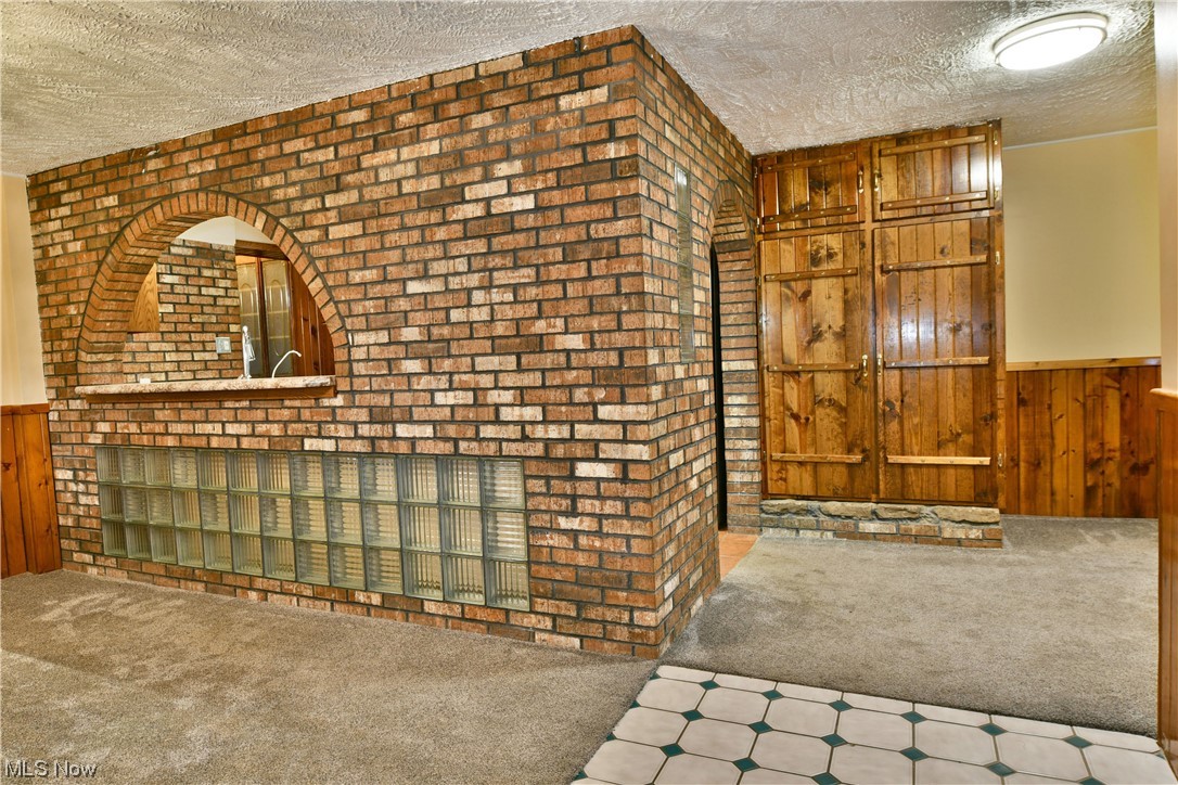 Vernon Township East Sheppard - Residential