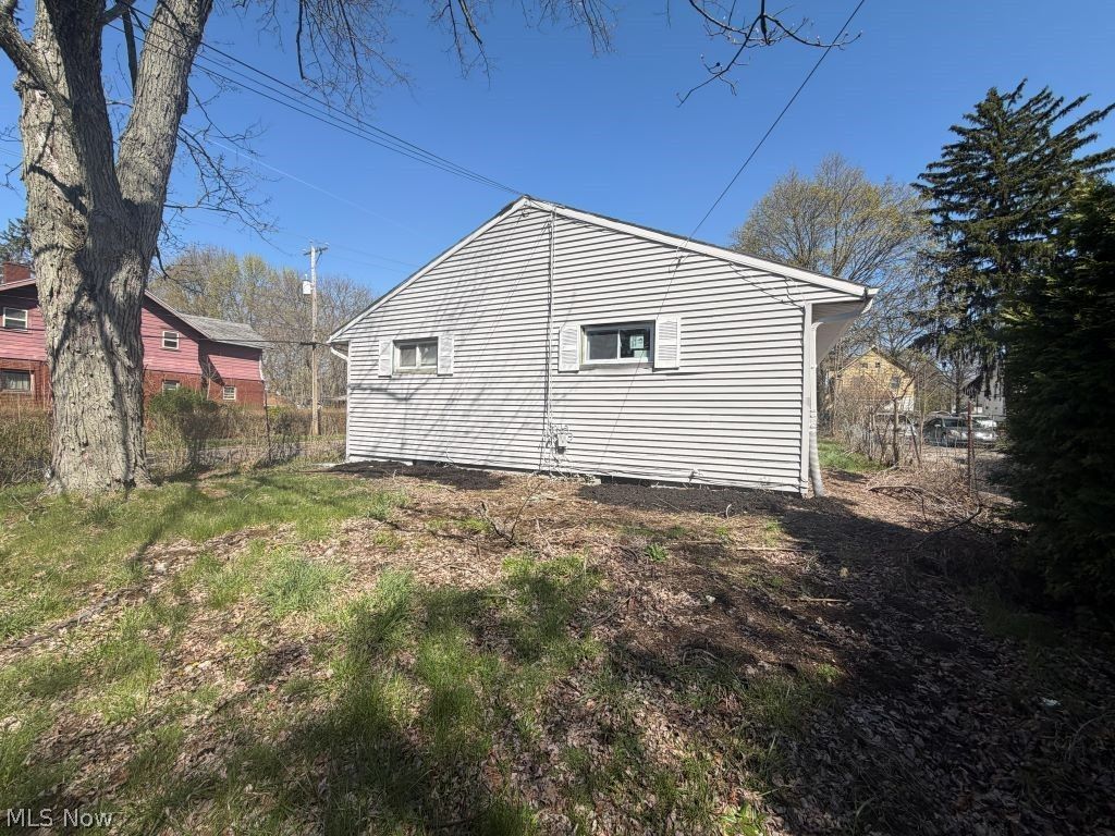 Photo of 22 Uhler Avenue, Akron, OH 44310 (MLS # 5200285)