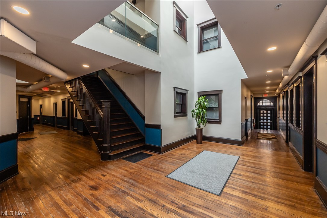 Barber & Lords - Residential Lease