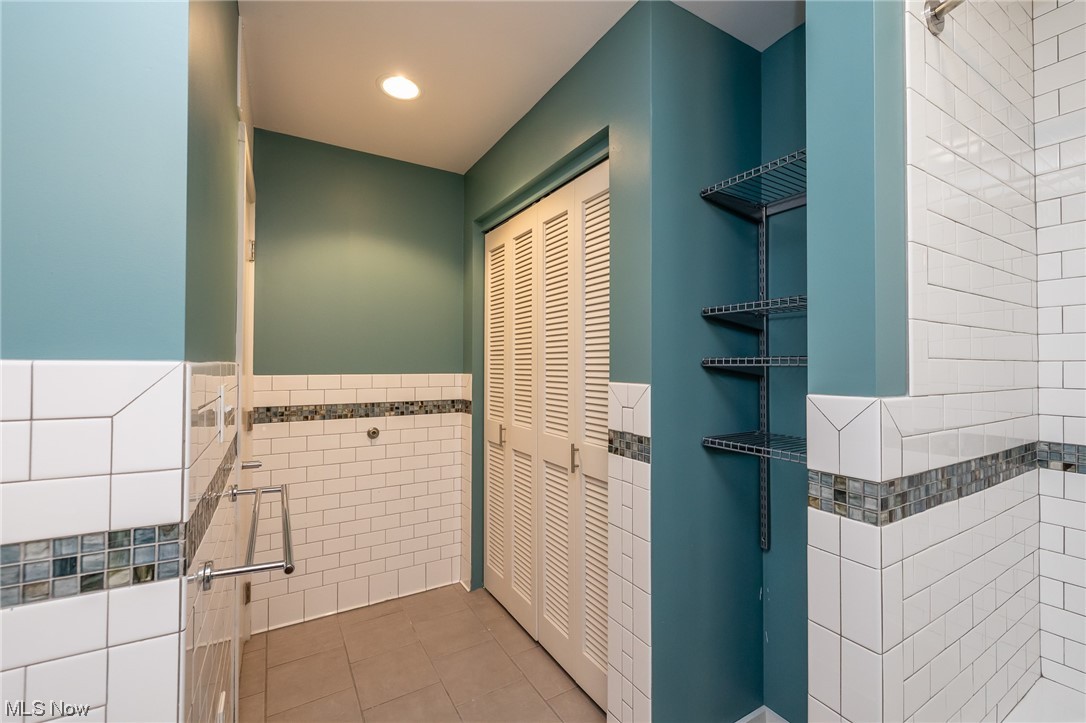 Barber & Lords - Residential Lease