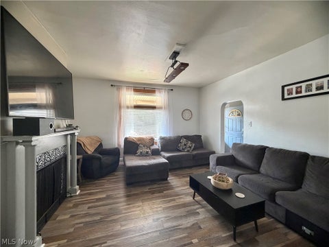 Tiny photo for 1030 Bradshaw Avenue, East Liverpool, OH 43920 (MLS # 5240472)