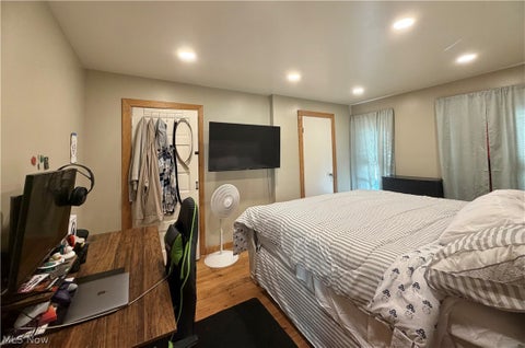 Tiny photo for 1030 Bradshaw Avenue, East Liverpool, OH 43920 (MLS # 5240472)