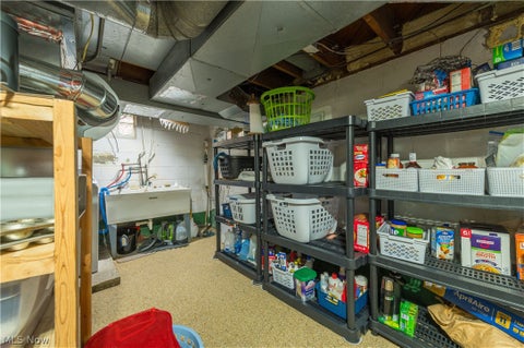 Tiny photo for 1134 W 29th Street, Lorain, OH 44052 (MLS # 5256818)