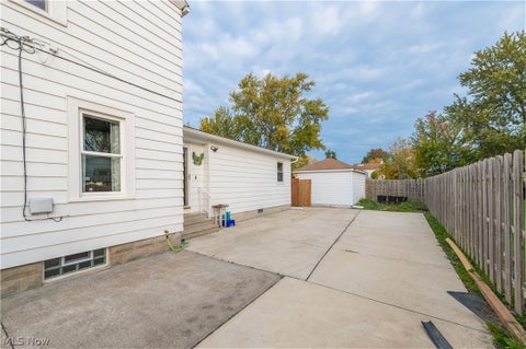 Tiny photo for 1134 W 29th Street, Lorain, OH 44052 (MLS # 5256818)
