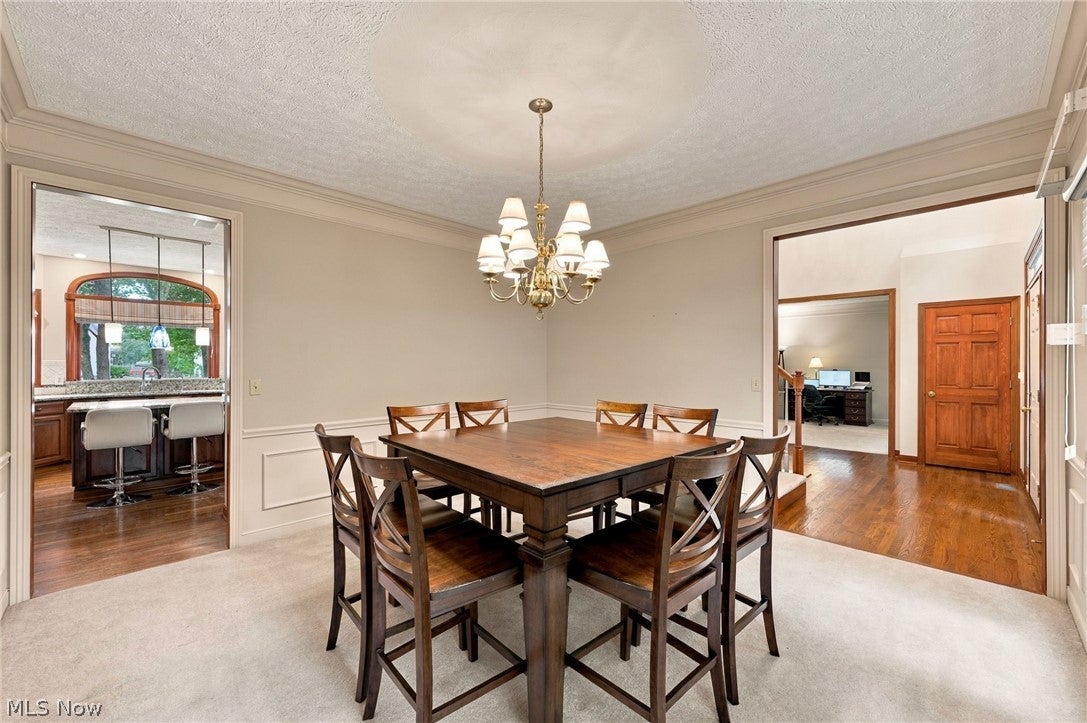 767 Sunridge Road