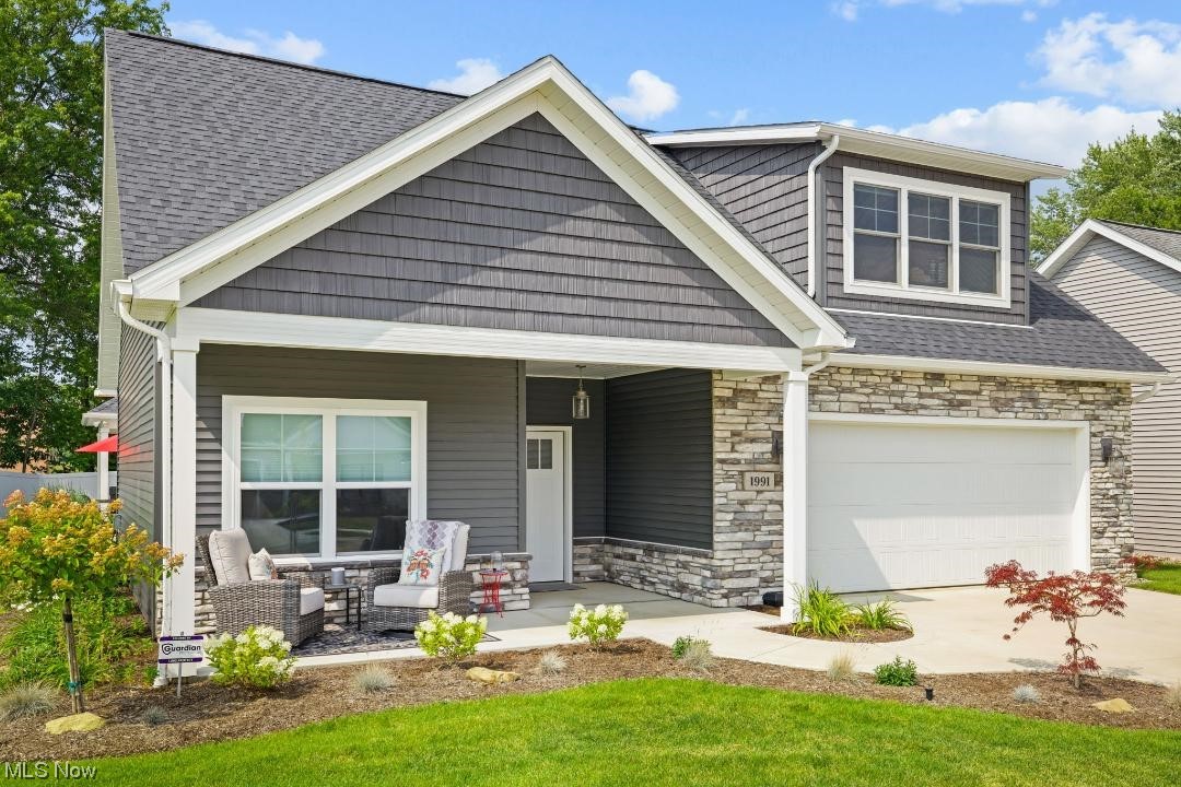 New Seasons Ph One - Residential