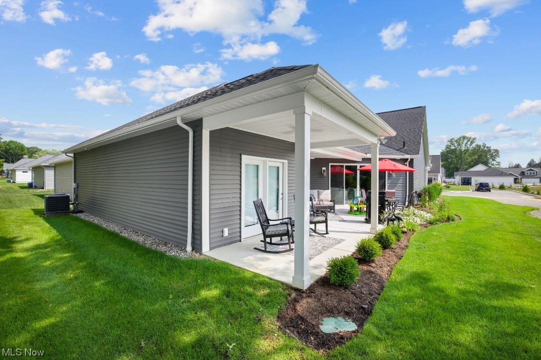 New Seasons Ph One - Residential