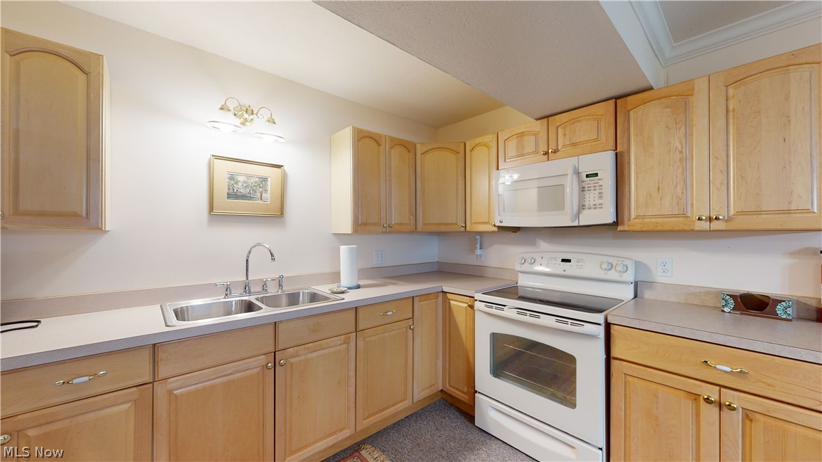 Silver Lake Estates - Residential