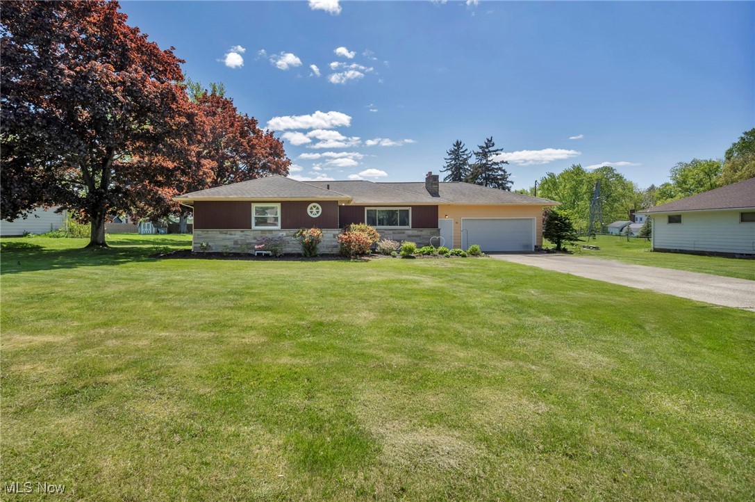 58 E Garwood Drive, Tallmadge, Ohio image 1