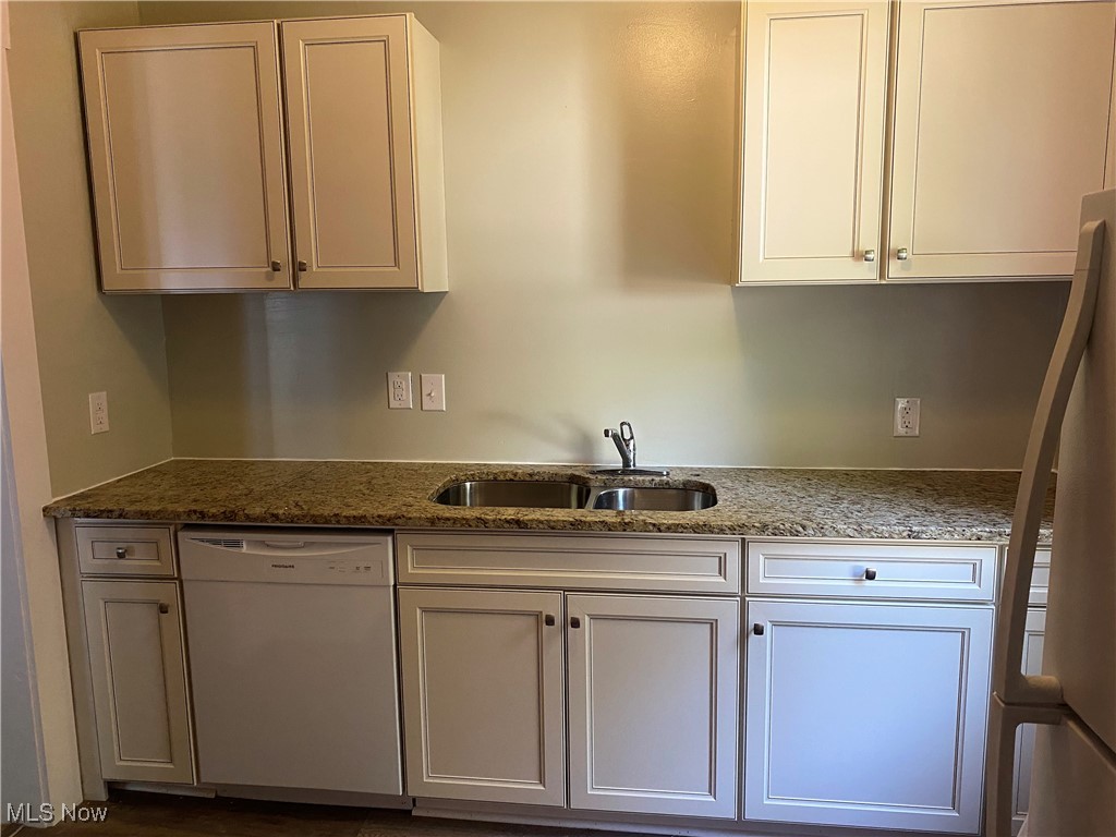 Stinaff - Residential Lease