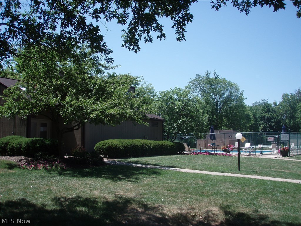 Cedarwood Village Condo 03 - Residential Lease