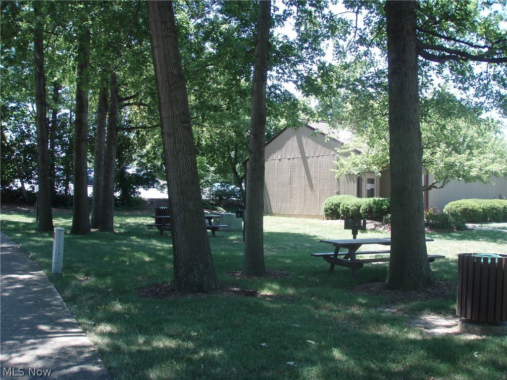 Cedarwood Village Condo 03 - Residential Lease