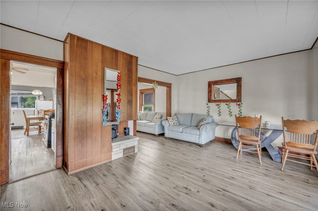 15417 Parkgrove Avenue, Cleveland, Ohio image 5