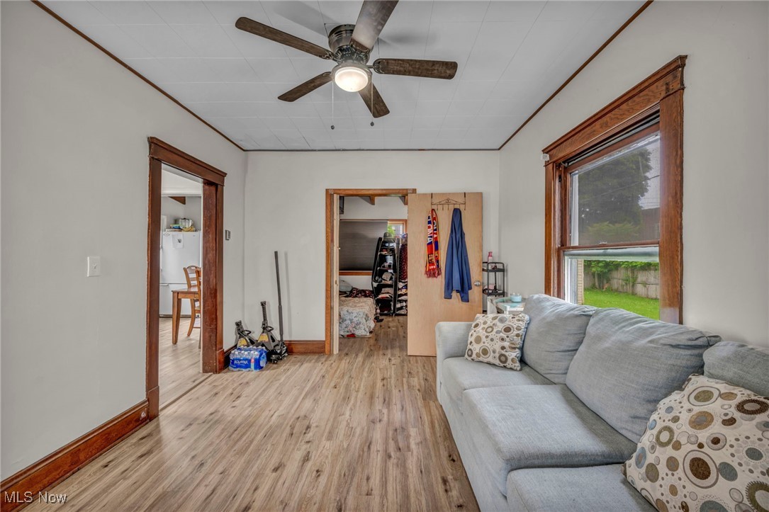 15417 Parkgrove Avenue, Cleveland, Ohio image 8