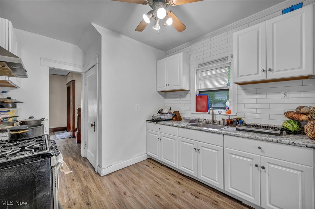 15417 Parkgrove Avenue, Cleveland, Ohio image 13