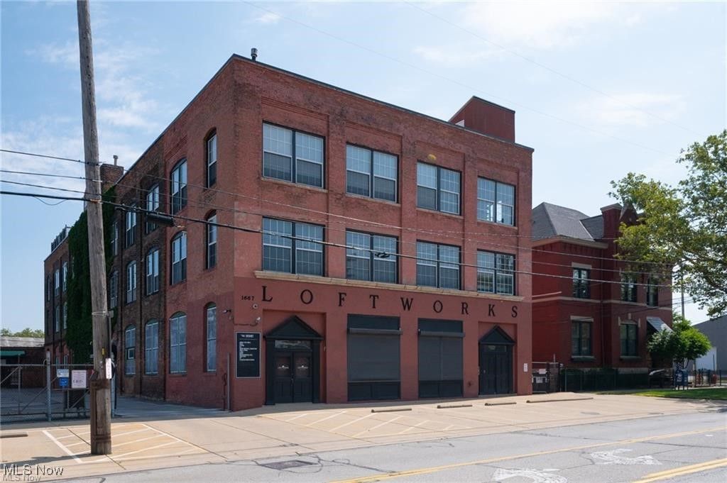 Photo of 1667 E 40th Street #3-G, Cleveland, OH 44103 (MLS # 5177115)