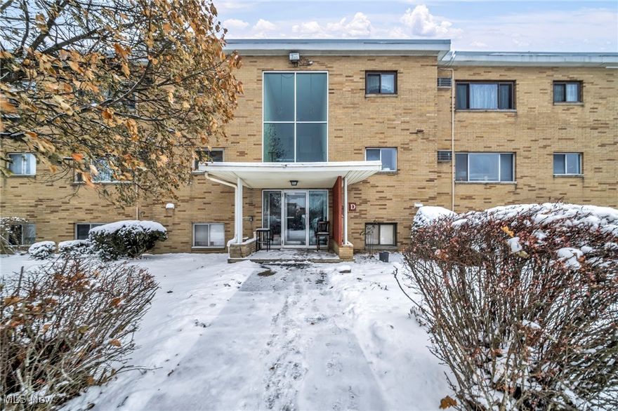 Fantastic opportunity in the heart of North Royalton! The HOA fee of $621 covers essential services like water, sewer, heating, trash removal, snow clearing, landscaping, exterior maintenance, and more—helping to boost your return on investment. Great location on the 3rd floor! Inside, you'll find a bright, open living area flowing into a spacious kitchen featuring decent size island. The hallway features three oversized closets, providing ample storage. Both bedrooms are generously sized with good closet space. This unit also includes a shared garage spot. Situated in a sought-after location with a top-rated school district, easy access to I-71 and I-77, Metroparks, and shopping, this condo ensures high tenant satisfaction. Don’t miss the chance to enhance your real estate portfolio with this excellent opportunity!