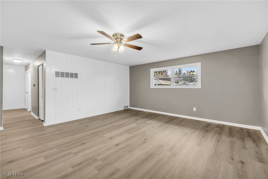 1418 Brookdale Lane, Kent, Ohio image 5