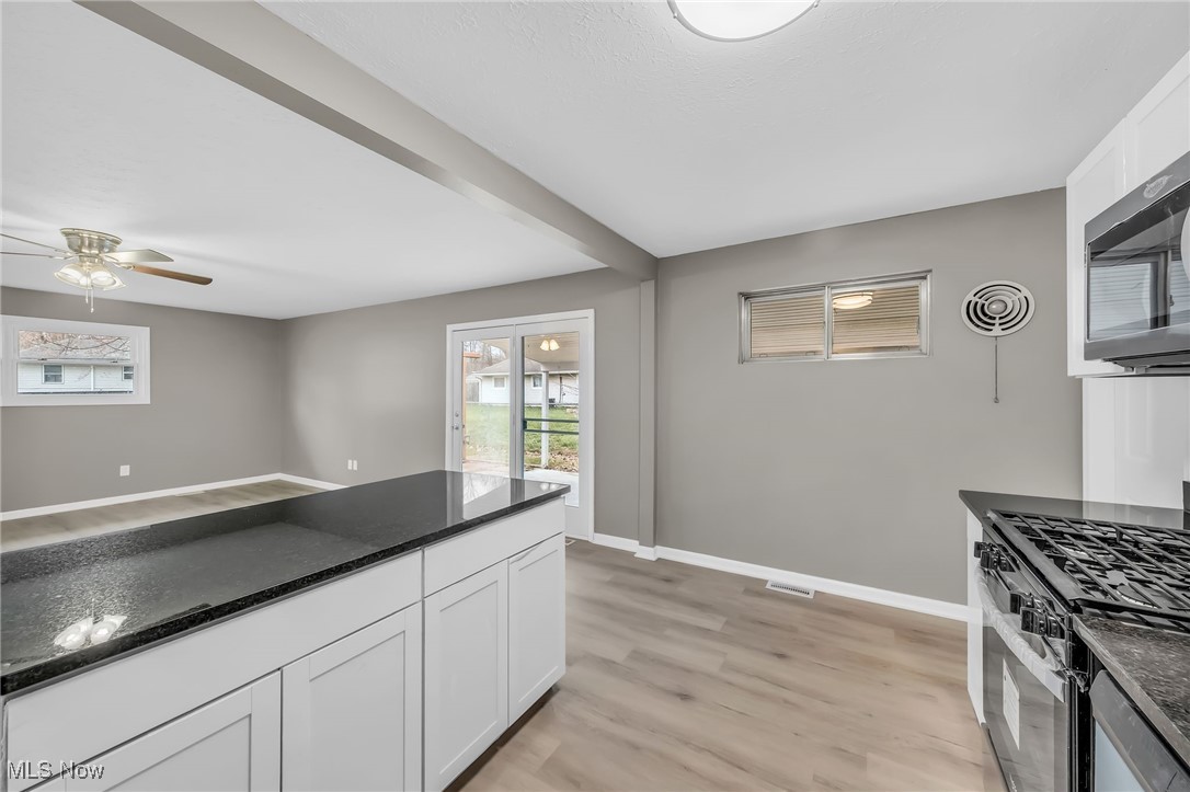 1418 Brookdale Lane, Kent, Ohio image 11