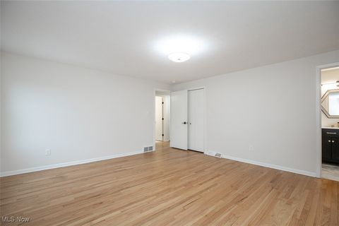 Tiny photo for 5228 Hickory Drive, Lyndhurst, OH 44124 (MLS # 5176732)