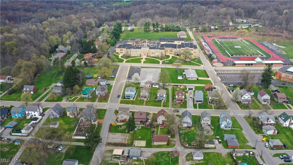 353 W North Avenue, East Palestine, Ohio image 2