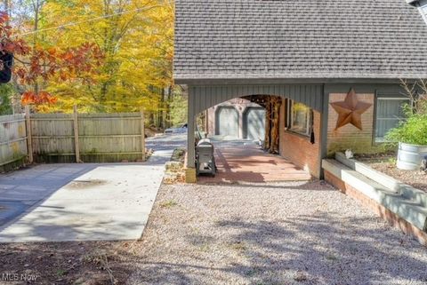 Tiny photo for 3369 Tabor Ridge Road NE, Mineral City, OH 44656 (MLS # 5157228)