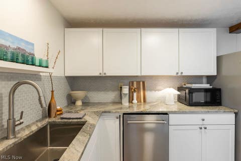 Tiny photo for 4210 Clinton Avenue, Cleveland, OH 44113 (MLS # 5239565)