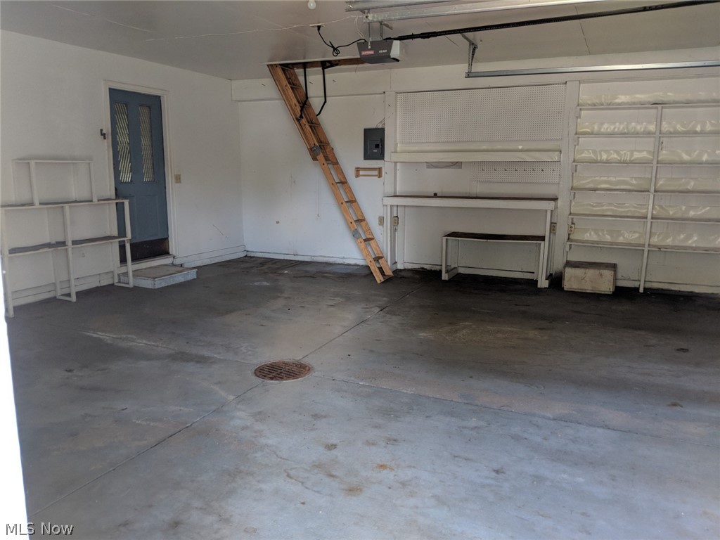 Cloverdale Estate - Residential