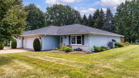 Condo For Sale - 312 Lisa Ann Drive<br/> Huron, OH 44839