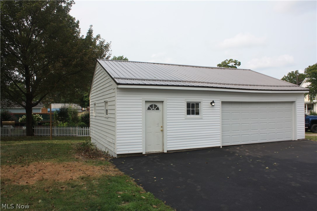 Connecticut Western Reserve - Residential