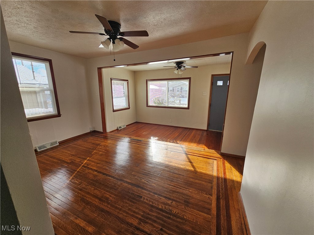 Colonial Heights - Residential