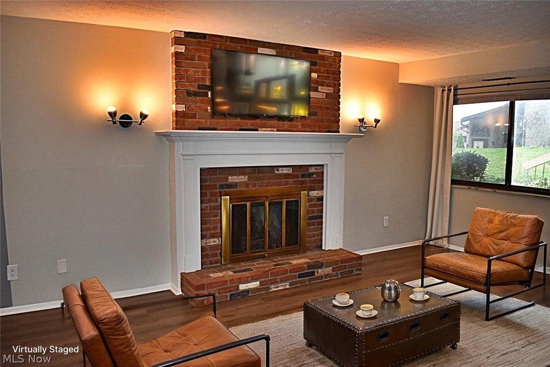 736 Kirkwall Drive