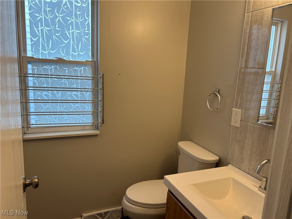 Helper-Woodland Hills Park - Residential Lease