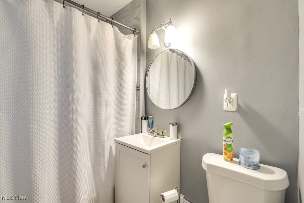 Garfield Blvd - Residential Income