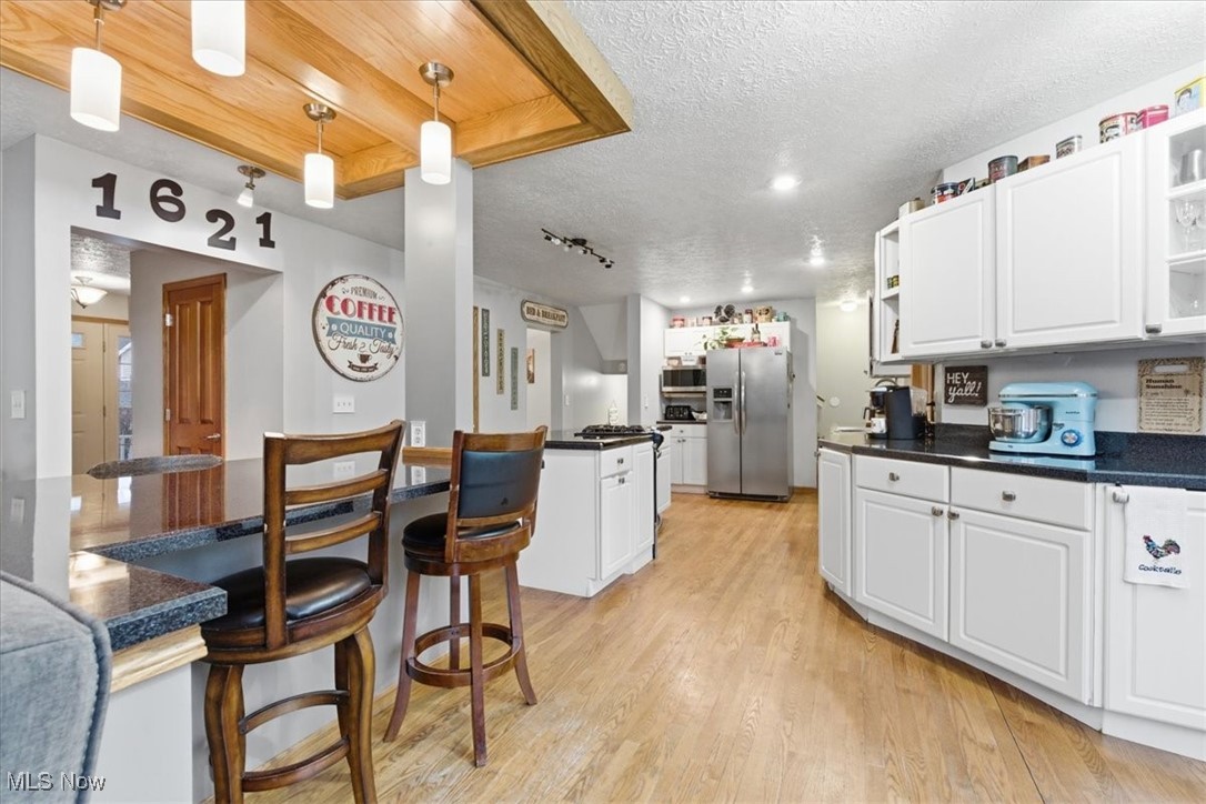 Adn Rev Blenn Manor Adn - Residential