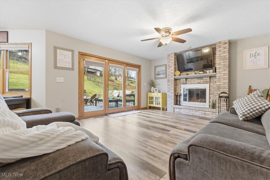 Adn Rev Blenn Manor Adn - Residential