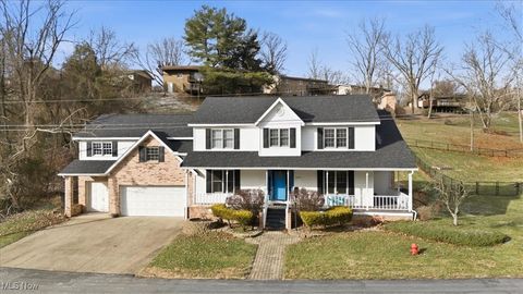 Homes For Sale - 1621 Lakewood Circle<br/> Washington, WV 26181