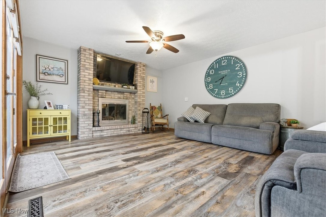 Adn Rev Blenn Manor Adn - Residential