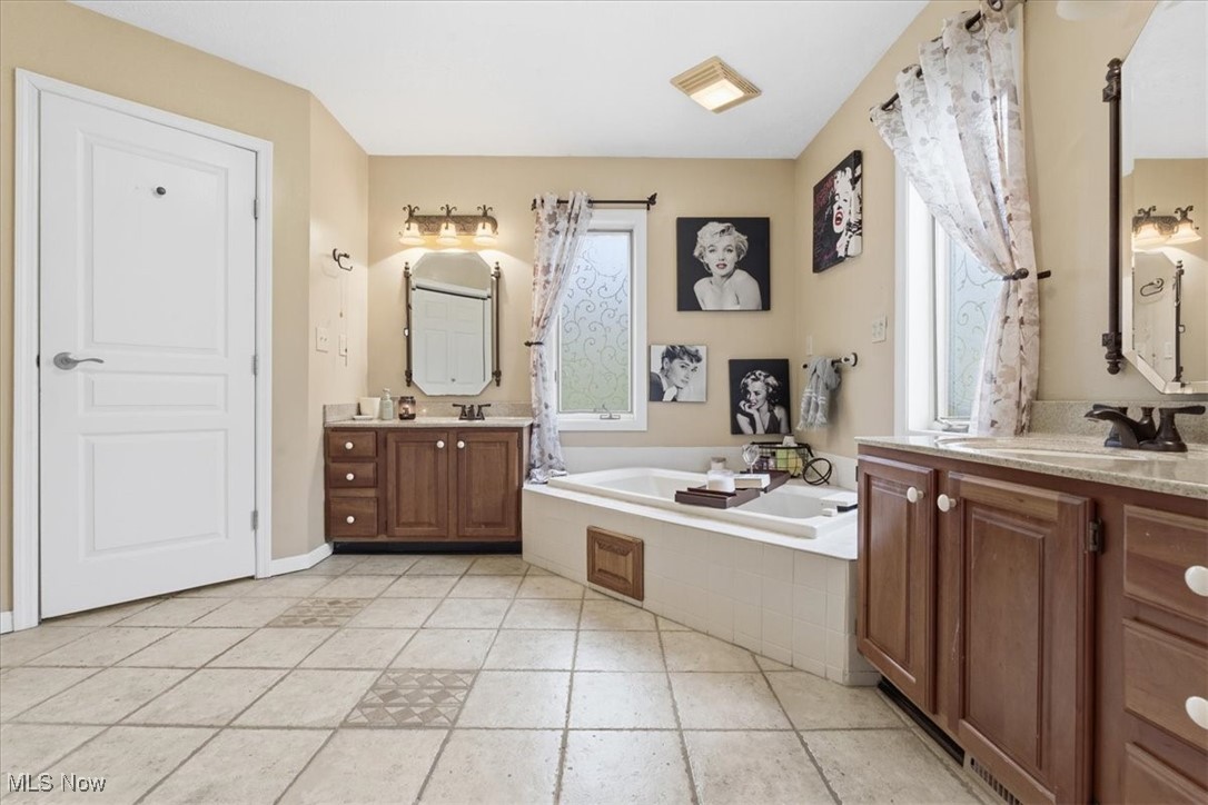 Adn Rev Blenn Manor Adn - Residential