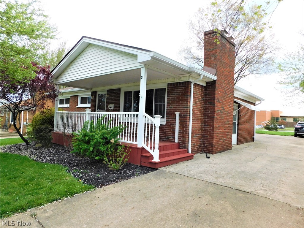 Hubbard Manor 03 - Residential