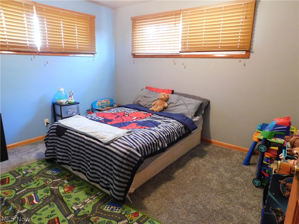 Hubbard Manor 03 - Residential