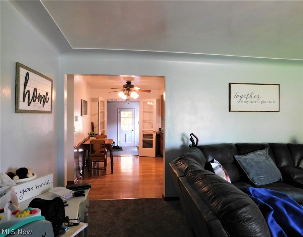 Hubbard Manor 03 - Residential