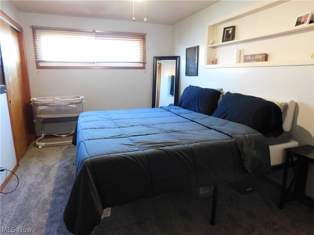 Hubbard Manor 03 - Residential