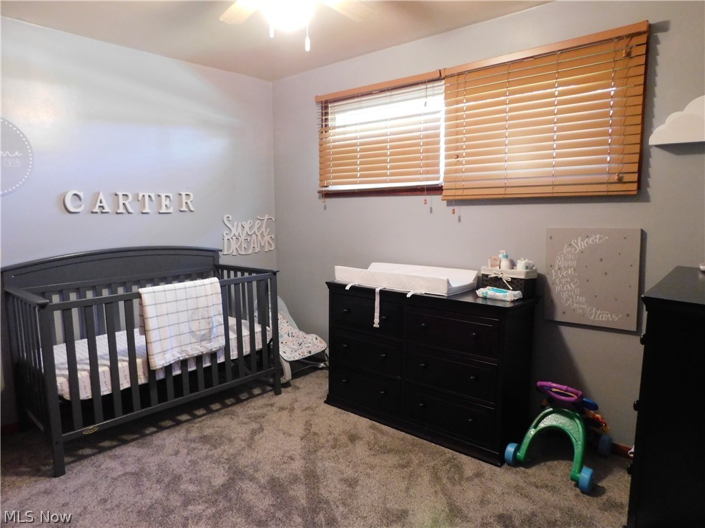 Hubbard Manor 03 - Residential