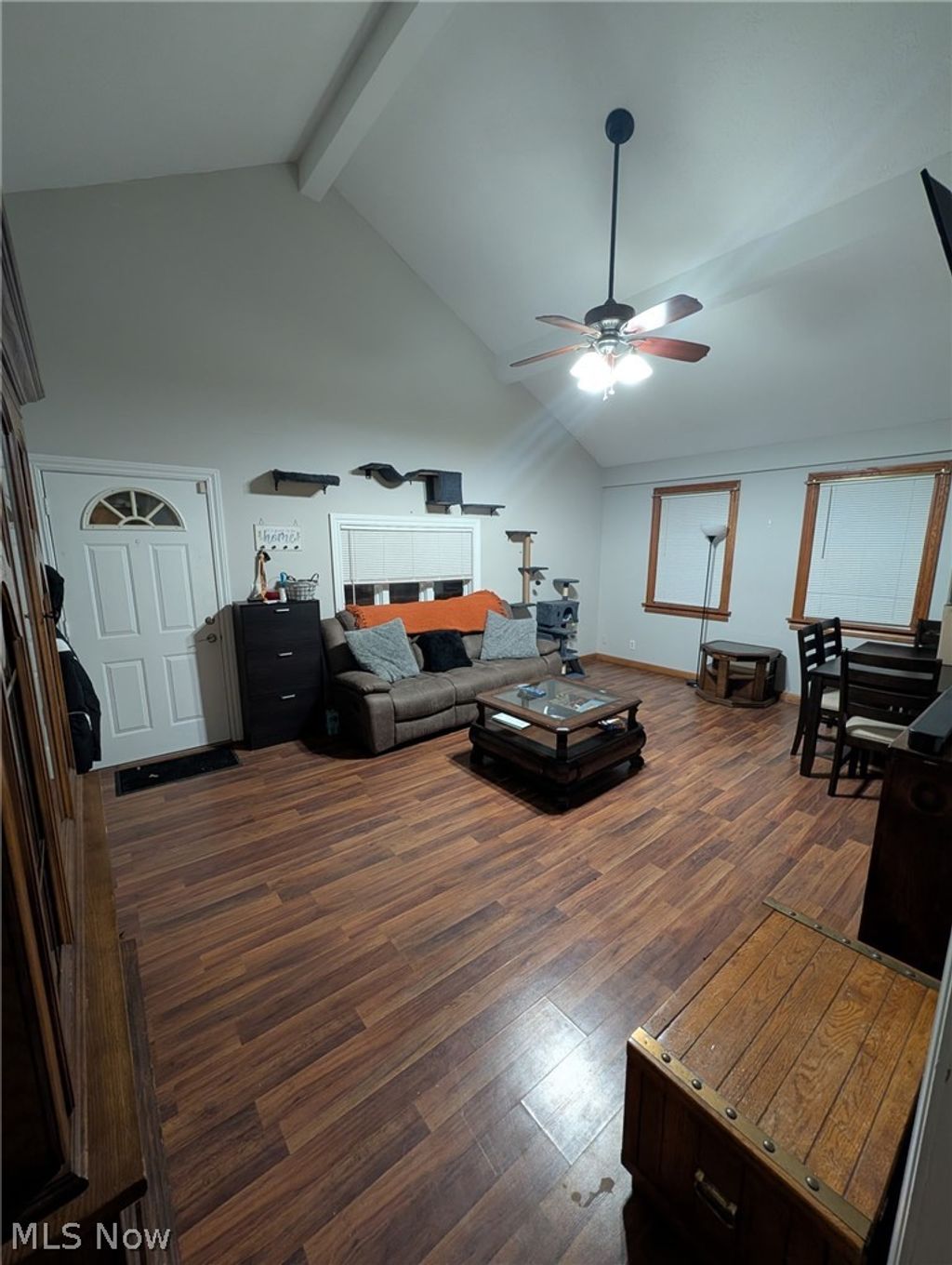 Photo of 852 Kenilworth Avenue SE, Warren, OH 44484 (MLS # 5190069)