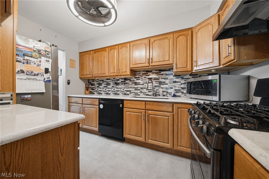 Lockwood Ridge 02 - Residential