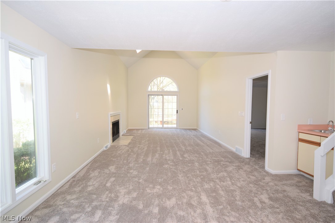 North Pointe Condo - Residential