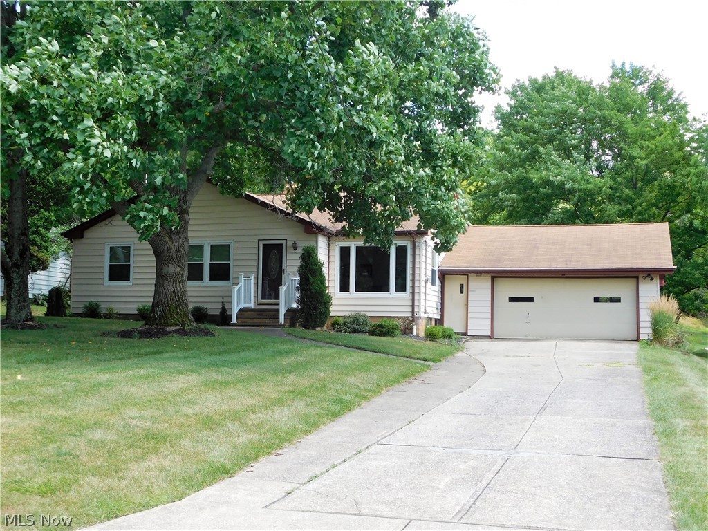 Custom Built, lovingly maintained, one owner 4 bedroom, 2 full bath home in Broadview Heights situated on over .6 wooded acres. Newer Anderson windows 2015, A/C 2016 and 2.5 car garage. Make the unfinished basement your own. Plenty of storage. All appliances including the washer and dryer will remain with the home. Home Warranty provided by seller. Call today for a private showing.